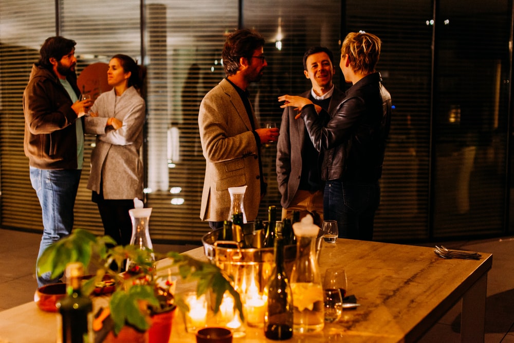 Dine & Connect